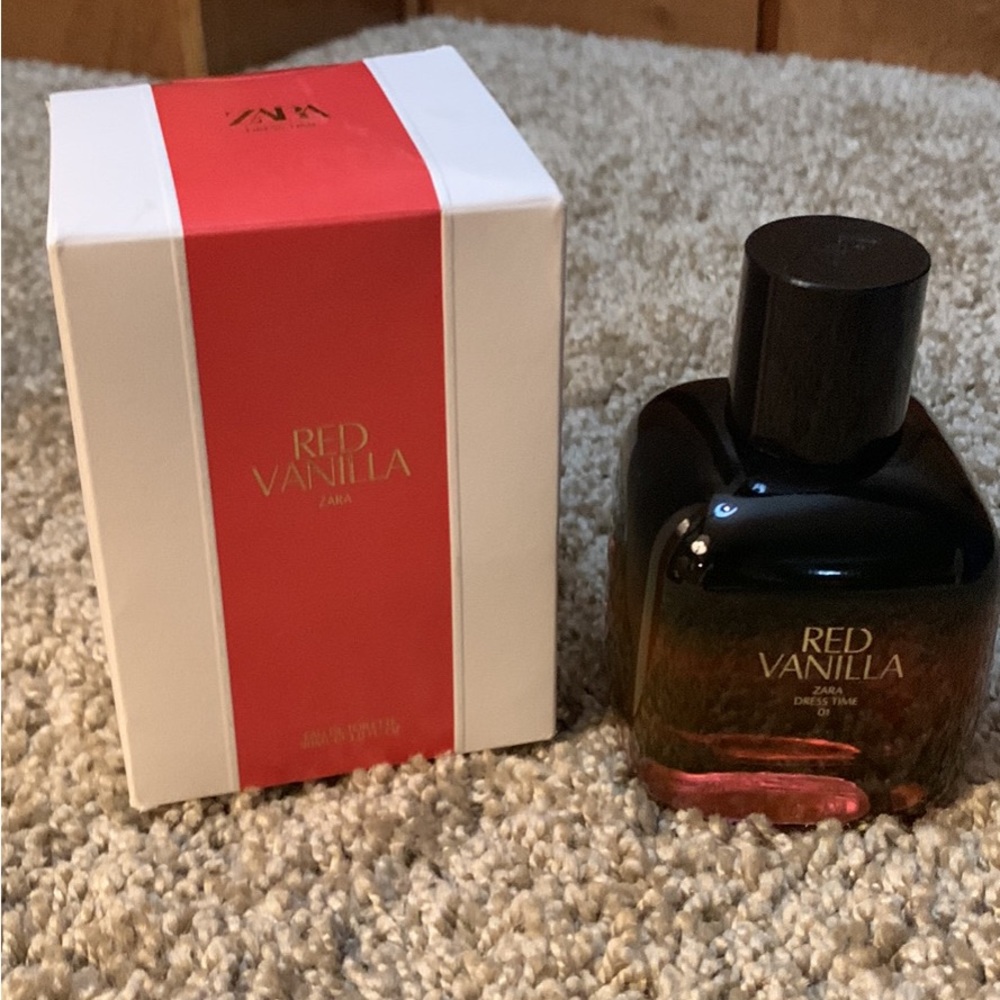 Zara Red Vanilla Perfume